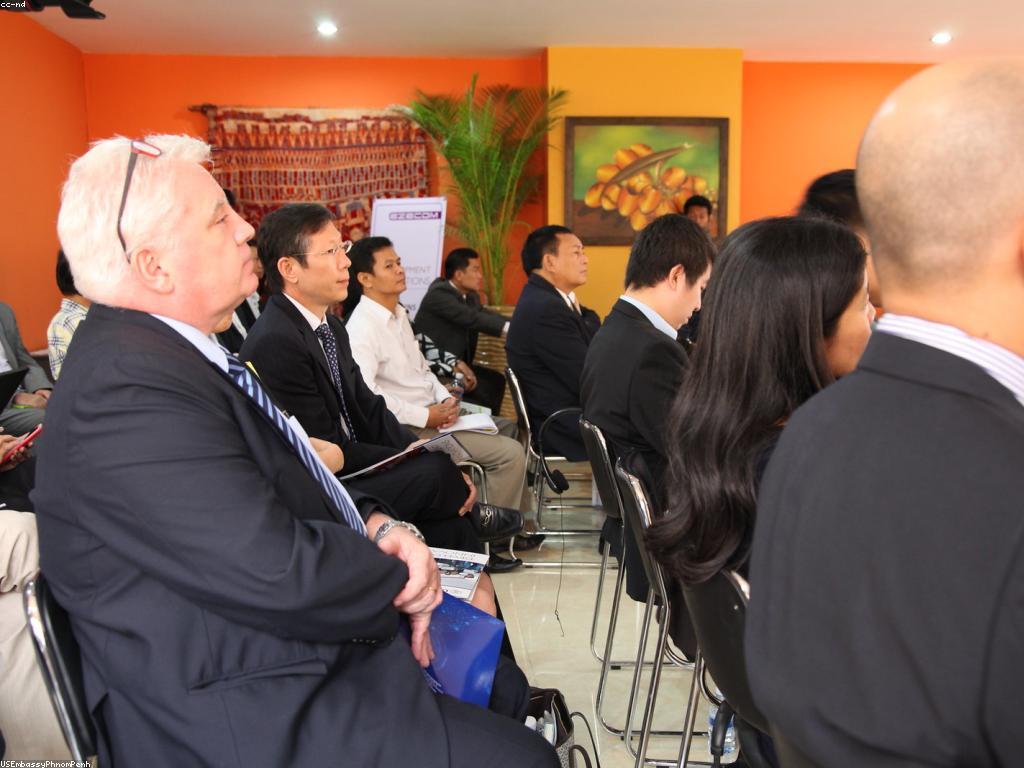 ស្លតថ្មី៖ ការបង្ហាញពីគម្រោងនិងនិន្នាការ