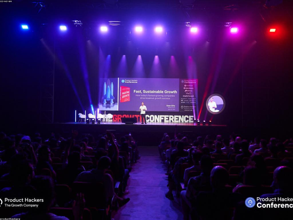 វិភាគទិន្នន័យក្នុងយុទ្ធសាស្ត្រអាជីវកម្ម