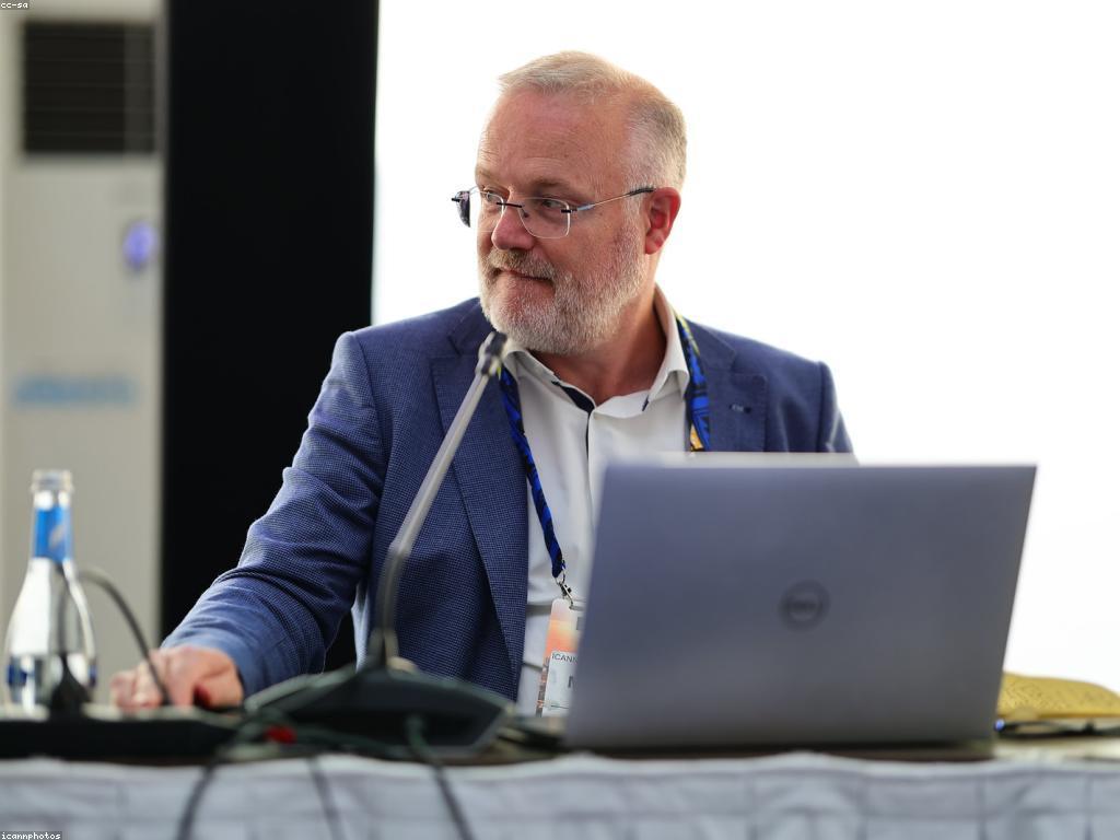 ការផ្លាស់ប្តូរនៅលើស្លតថ្មី