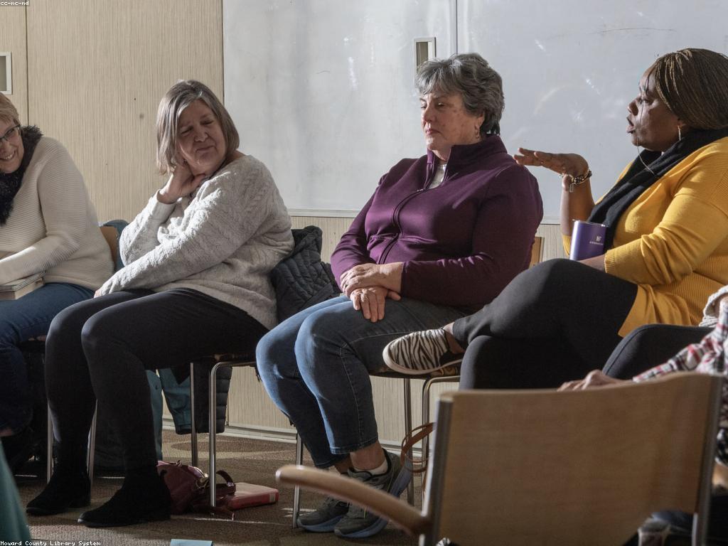 ការពិភាគអំពីភាពសប្បាយរីករាយនៃការបង្ហាញមតិ